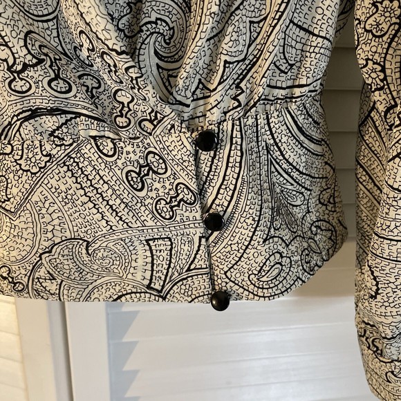 Vintage Liz Claiborne Collared Wrap Blouse Black White Size‎ 8 - Picture 3 of 11